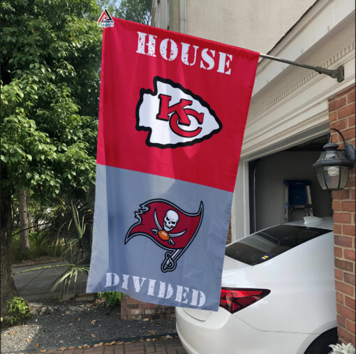 Chiefs vs Buccaneers House Divided Flag, NFL House Divided Flag