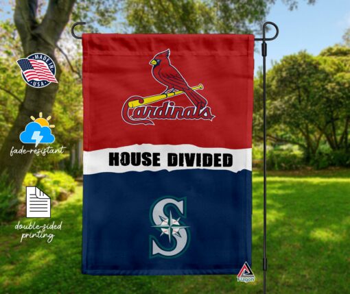 Cardinals vs Mariners House Divided Flag, MLB House Divided Flag