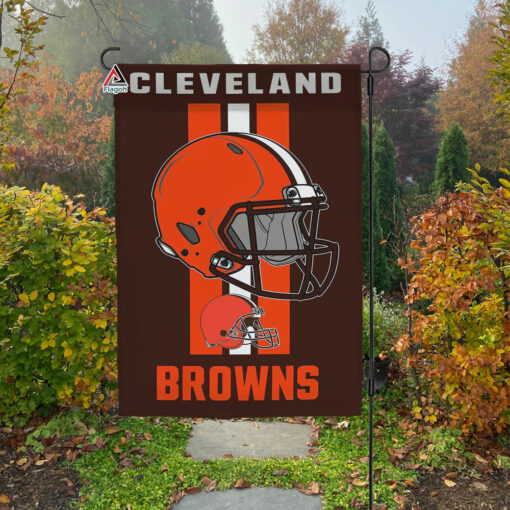 Cleveland Browns Helmet Vertical Flag, Browns NFL Outdoor Flag