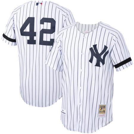 Mariano Rivera New York Yankees Mitchell & Ness Home 2000 Cooperstown Collection Authentic Jersey – White, Limited Replica Fan Edition