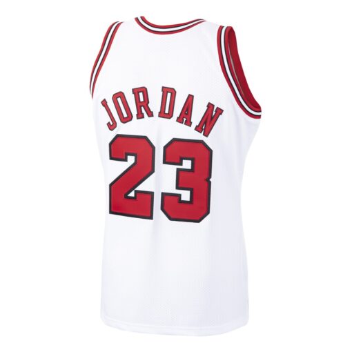 Michael Jordan Chicago Bulls Mitchell  Ness 1997/98 Hardwood Classics Authentic Jersey – White, Limited Replica Fan Edition