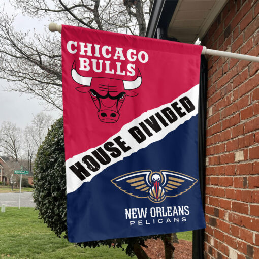 Chicago vs New Orleans House Divided Flag, NBA House Divided Flag Chicago vs New Orleans House Divided Flag, NBA House Divided Flag