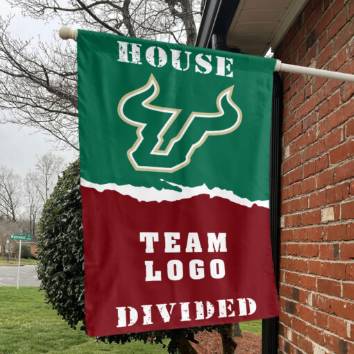 Bulls vs Custom Team House Divided Flag, NCAA House Flag Bulls vs Custom Team House Divided Flag, NCAA House Flag