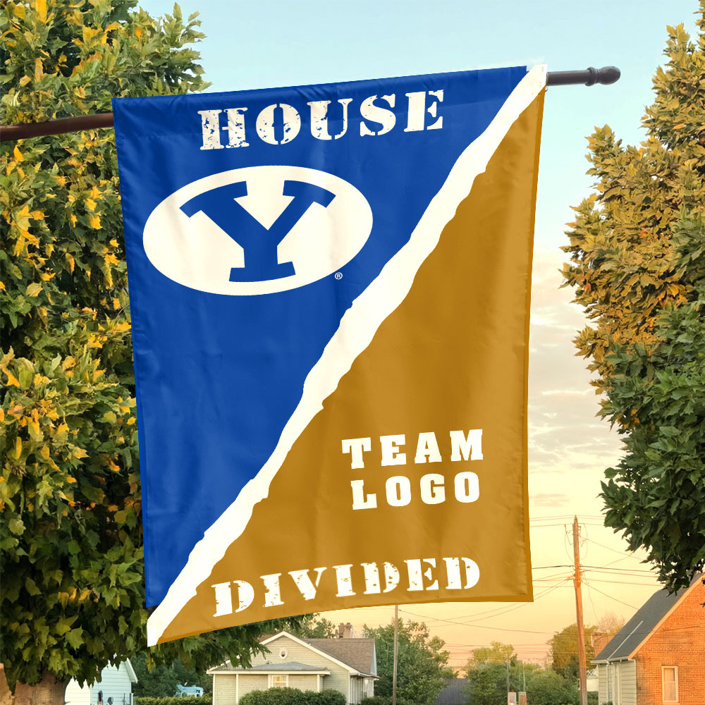 Cougars vs Custom Team House Divided Flag, NCAA Rivalry Flag Cougars vs Custom Team House Divided Flag, NCAA Rivalry Flag