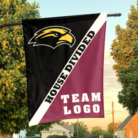 Southern Mississippi Golden Eagles vs Custom Team House Divided Flag, Custom Split Flag