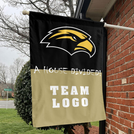 Southern Mississippi Golden Eagles vs Custom Team House Divided Flag, NCAA House Flag
