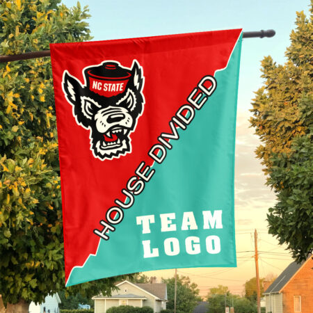 Wolfpack vs Custom Team House Divided Flag, College Custom Flag