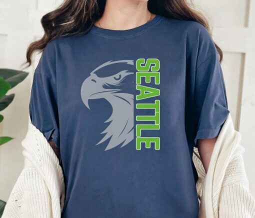 Seattle Football Retro Seahawk Head Gameday Fan Gift T-Shirt