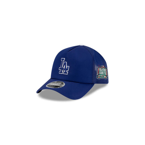 Los Angeles Dodgers 2026 Batting Practice Royal Kids Embroidered APEX Trucker Hat