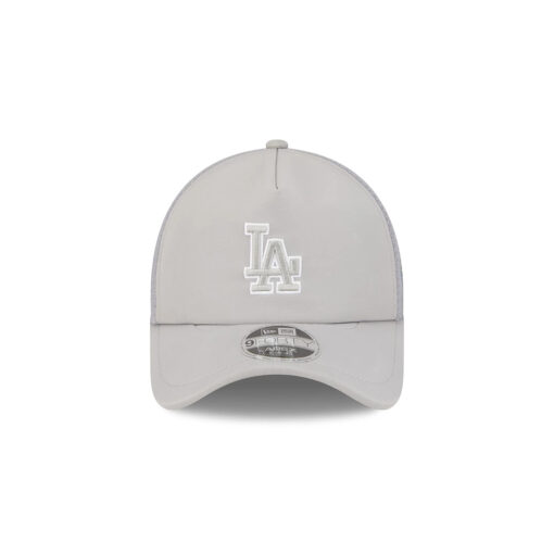 Los Angeles Dodgers 2026 Batting Practice White Stitched APEX Trucker Cap