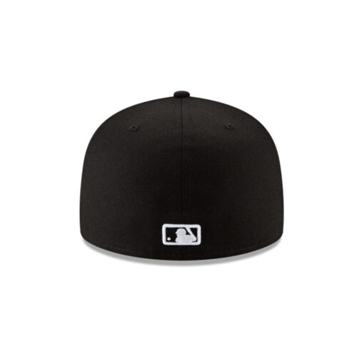 Los Angeles Dodgers Black Outline Fitted Cap in Black