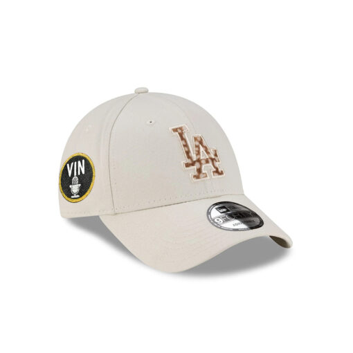 Los Angeles Dodgers Faux Pony Adjustable Cap in Cream Los Angeles Dodgers Faux Pony Adjustable Cap in Cream