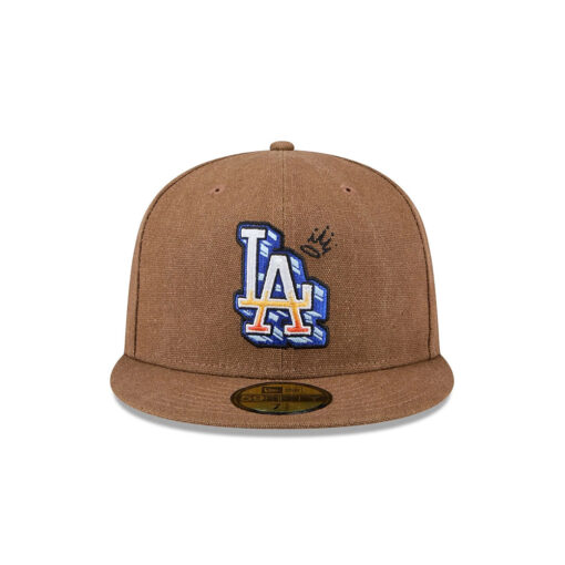 Los Angeles Dodgers Logo Scribble Fitted Cap in Brown