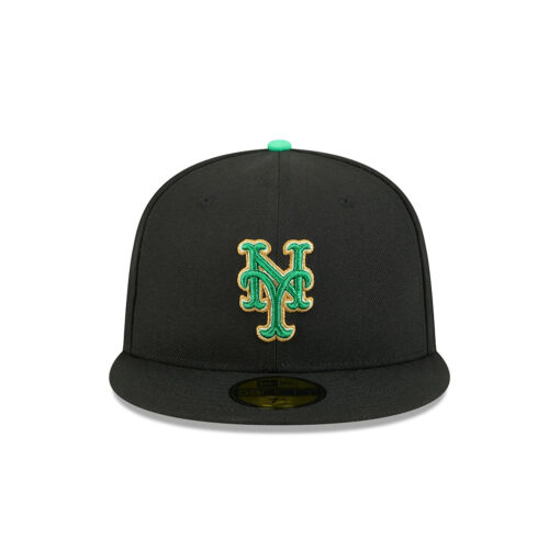 New York Mets St. Patricks Day Black Embroidered Fitted Cap