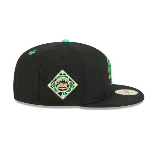 New York Mets St. Patricks Day Black Embroidered Fitted Cap