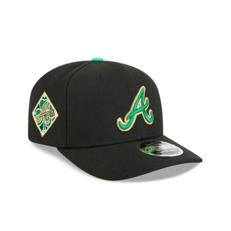 Atlanta Braves Clover Tribute Stretch-Snap in Black