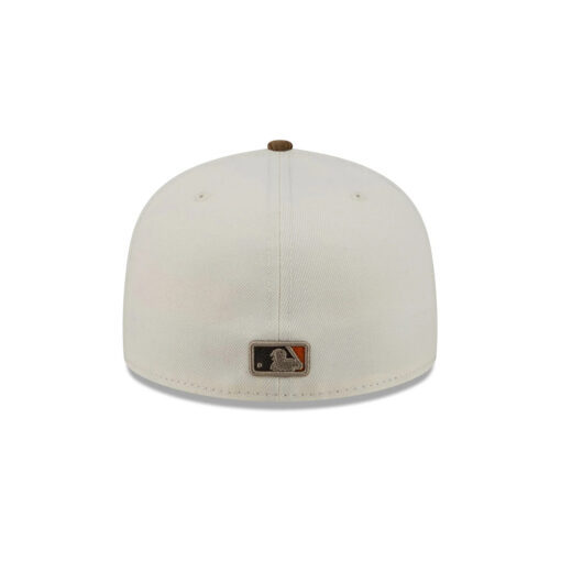 Atlanta Braves Corduroy Chrome Fitted Cap in Cream