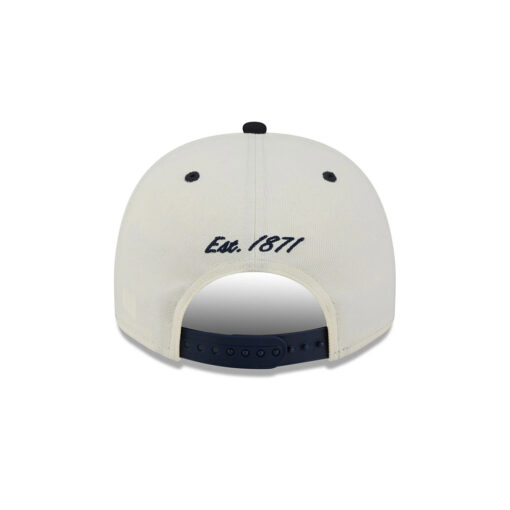 Atlanta Braves Heritage Arch A-Frame Snapback in Chrome White