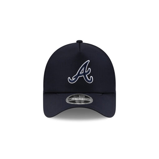 Atlanta Braves Practice Mesh Snapback in Black