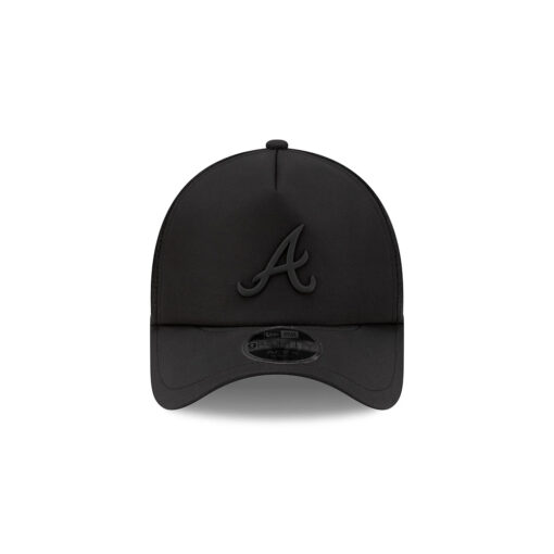 Atlanta Braves Practice Mesh Snapback in Black