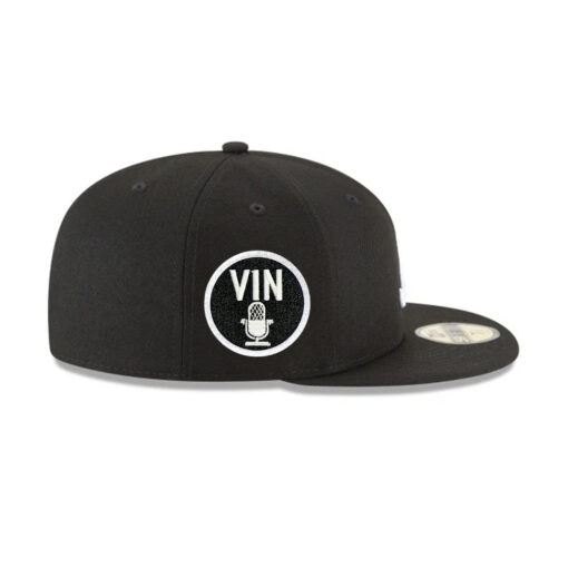 Atlanta Braves Two-Tone Core Fitted Cap in Black White