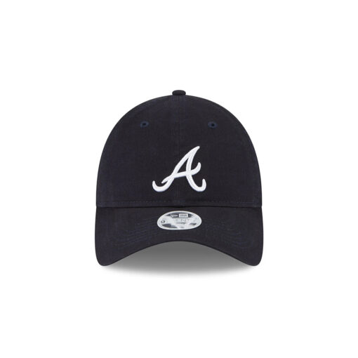 Atlanta Braves Women’s Classic Adjustable Cap in Black