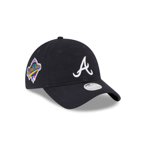 Atlanta Braves Women’s Classic Adjustable Cap in Black
