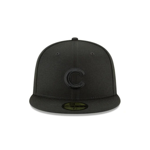 Chicago Cubs Blackout Core Fitted Cap