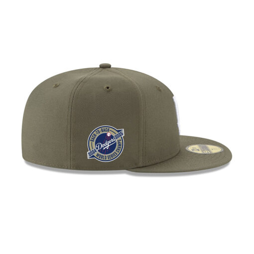 Los Angeles Dodgers Back-to-Back Champions Circle Fitted Cap in Olive