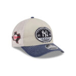 New York Yankees Frayed-Edge M-Crown Mesh Trucker Cap