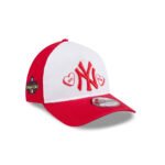 New York Yankees Heart Motif A-Frame Adjustable Cap