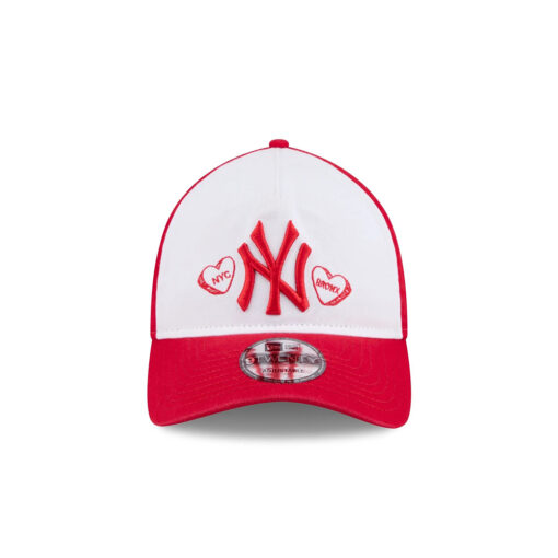 New York Yankees Heart Motif A-Frame Adjustable Cap New York Yankees Heart Motif A-Frame Adjustable Cap
