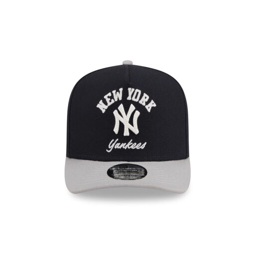 New York Yankees Heritage Arch A-Frame Snapback Cap