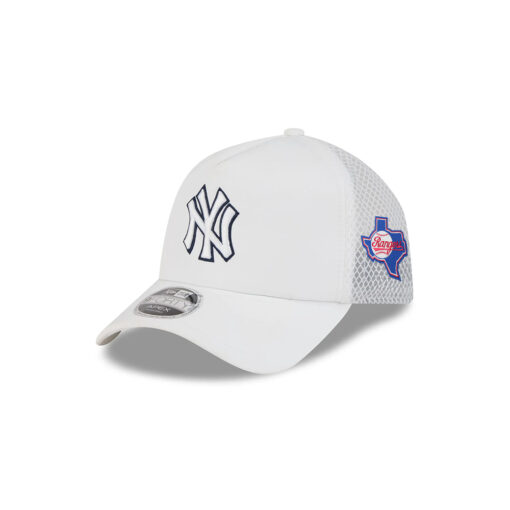 New York Yankees Practice-Day Mesh Trucker Cap in White