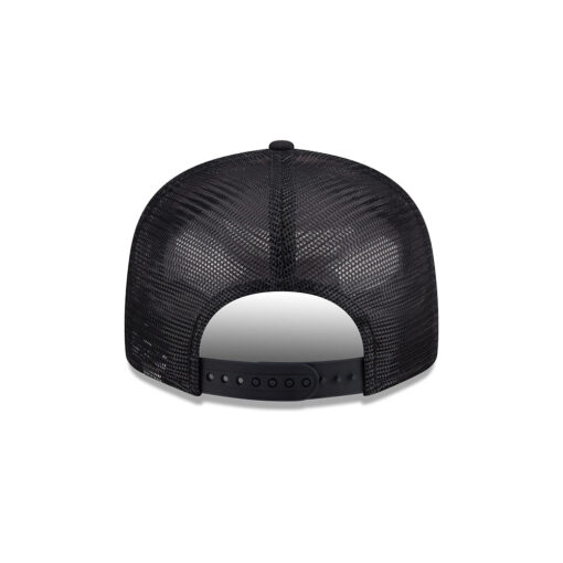 New York Yankees Split-Crown Mesh Trucker Cap New York Yankees Split-Crown Mesh Trucker Cap