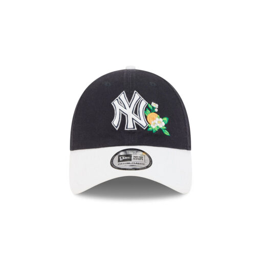 New York Yankees Spring Camp Floral Adjustable Cap