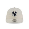 New York Yankees Streetwear Retro Crown Strapback Cap in Chrome White 3 New York Yankees Streetwear Retro Crown Strapback Cap in Chrome White