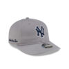 New York Yankees Streetwear Retro Crown Strapback Cap in Gray