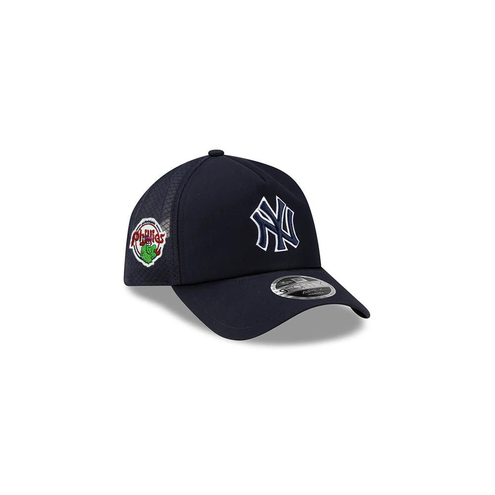 New York Yankees Youth Practice-Day Mesh Trucker Cap New York Yankees Youth Practice-Day Mesh Trucker Cap