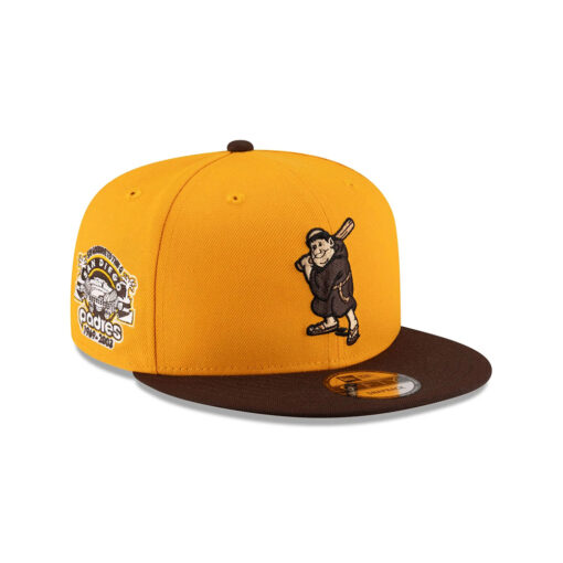 San Diego Padres Mascot Fitted Cap in Yellow
