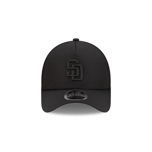 San Diego Padres Practice Mesh Trucker Cap in Black