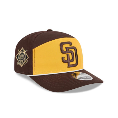 San Diego Padres Split-Panel Stretch-Snap in Yellow