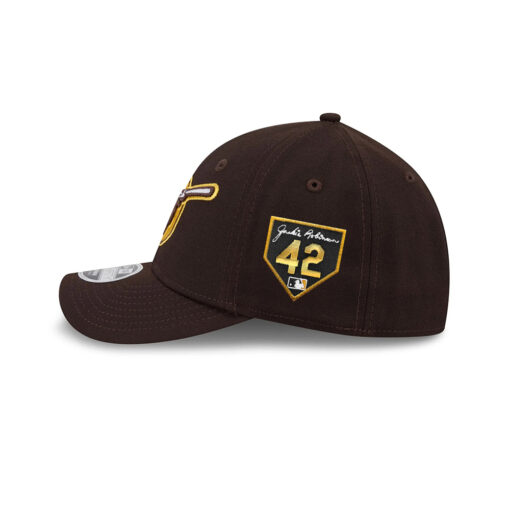 San Diego Padres Team Mascot M-Crown Stretch-Fit Cap in Brown