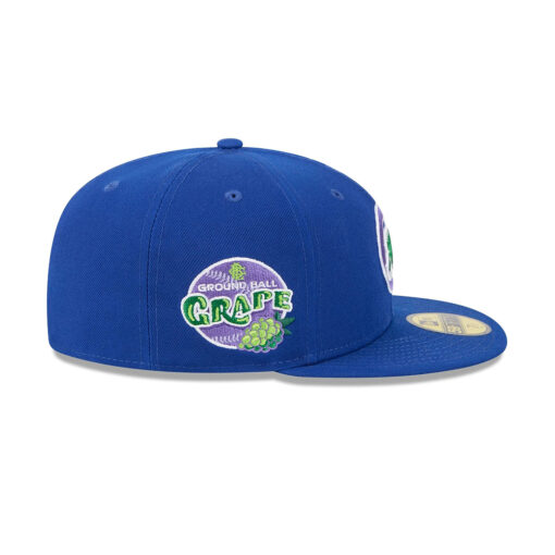 Chicago Cubs Bubblegum Fan Fitted Cap in Blue