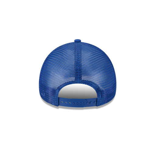 Chicago Cubs Bubblegum Fan Trucker Cap in Blue