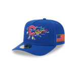 Chicago Cubs Cartoon Fan Fitted Cap in Navy