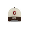 Chicago Cubs City Script Snapback Cap in Cream