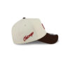 Chicago Cubs City Script Snapback Cap in Cream