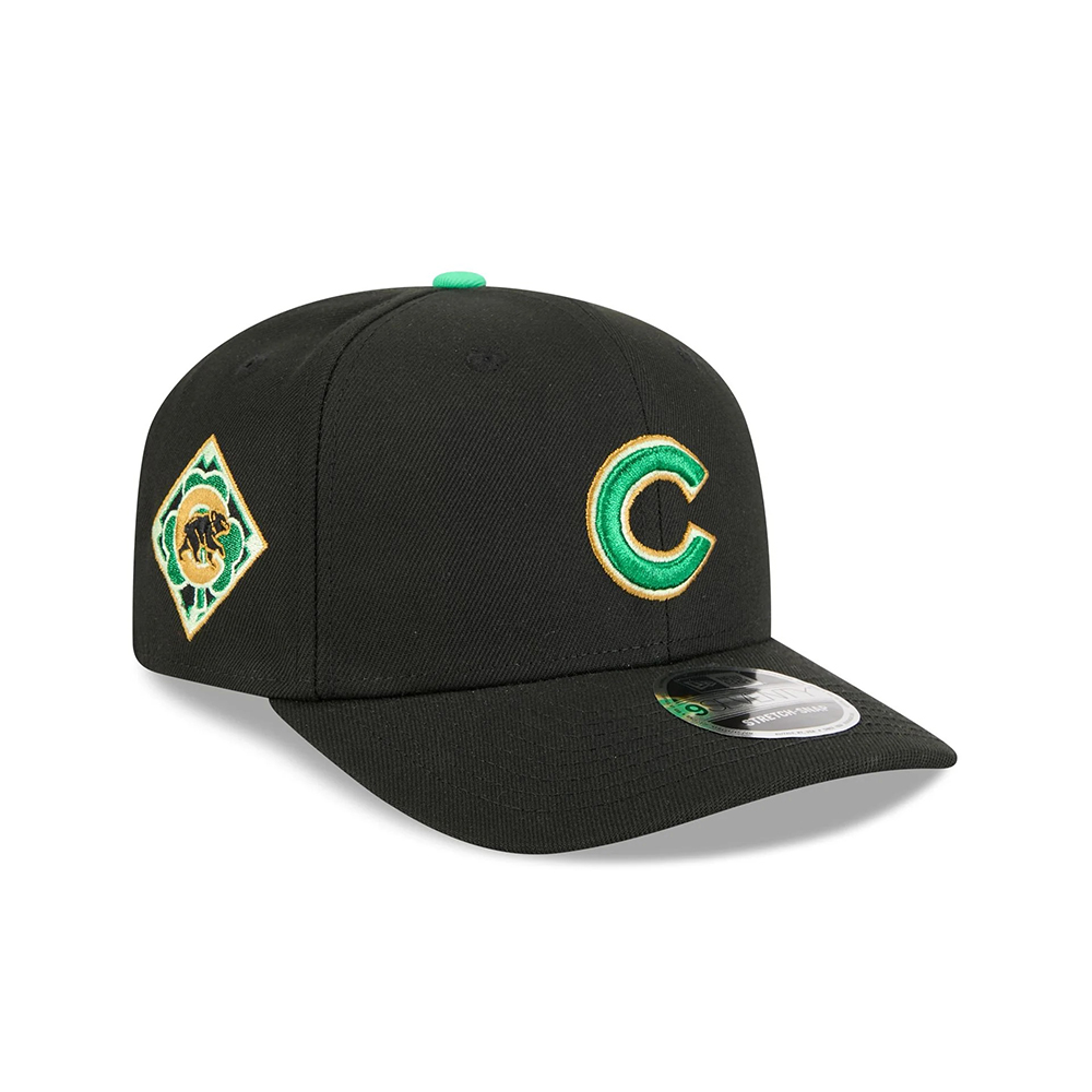 Chicago Cubs Clover Fan Stretch-Snap Cap in Black Chicago Cubs Clover Fan Stretch-Snap Cap in Black