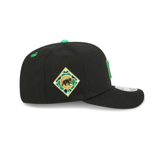 Chicago Cubs Clover Fan Stretch-Snap Cap in Black Chicago Cubs Clover Fan Stretch-Snap Cap in Black